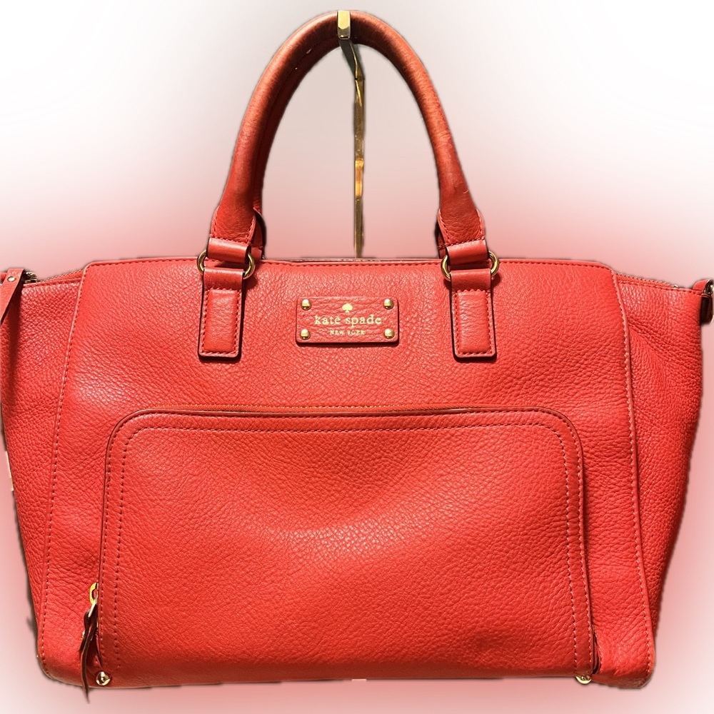 Kate Spade New York Catalina large red pebbles leather Satchel.